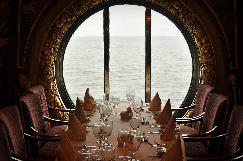 luxury cruises vs resorts