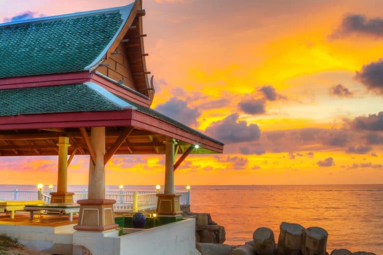 luxury wellness retreat